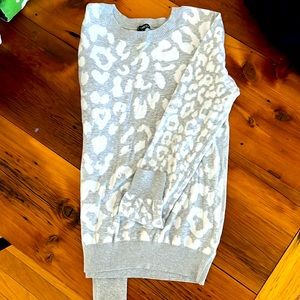 Express women’s sweater animal print grey